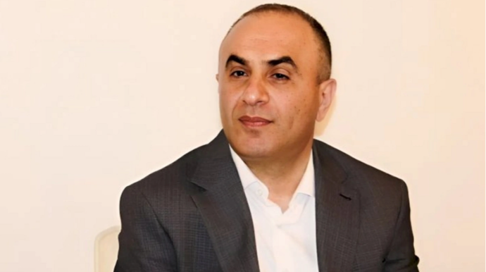 Prorektor işdən çıxmaq üçün ərizə yazdı: Nazir qəbul etdi 