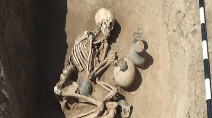 Goranboyda eradan əvvəl IX-VIII əsrlərə aid insan skeletləri aşkarlanıb - FOTO 