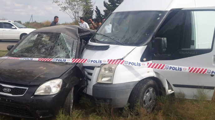 Biləsuvarda qəza - Yaralılar var - FOTO