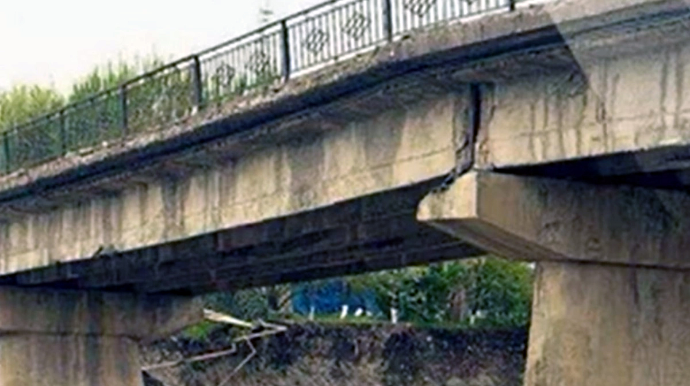 В Губе восстанавливают аварийный мост 