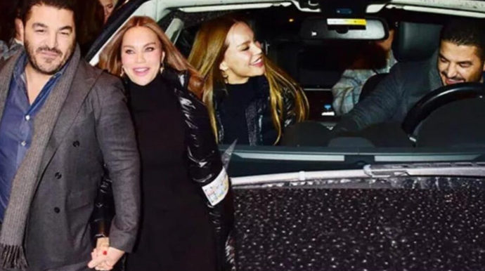 Əri Ebru Şallını avtomobildə DÖYDÜ - FOTO 