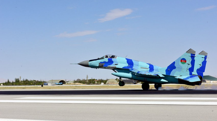 "TurAz Şahini - 2021" birgə taktiki-uçuş təlimləri davam edir - VİDEO 