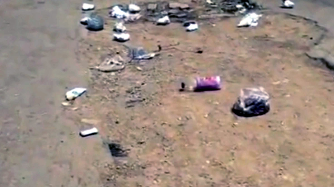 Мусорный коллапс в Баку:  жители выбрасывают отходы прямо из окон - ВИДЕО 