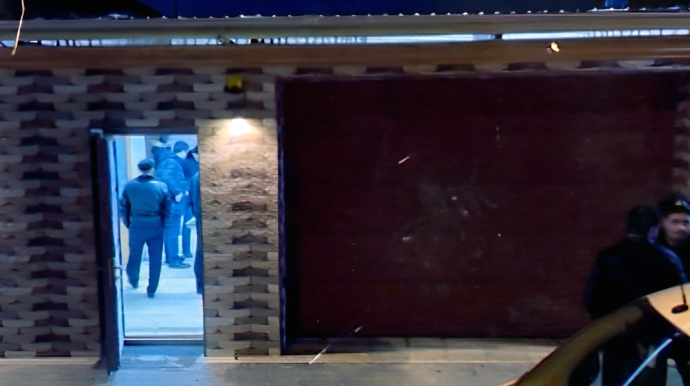 Bakıda market sahibinə SUİ-QƏSD CƏHDİ: Həyat yoldaşının işdən ... - FOTO 