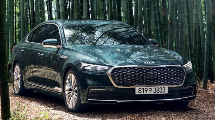 "Kia" K9 premium sedan modelinin istehsalını dayandırır - Səbəbi isə... 
