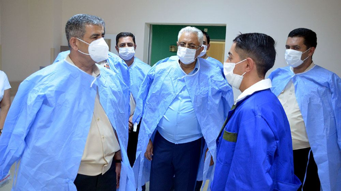 Müdafiə naziri hərbi hospitalda olub  - FOTO