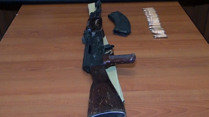 Azad edilmiş ərazilərdə tapdığı silahı gizlədən şəxs saxlanılıb 