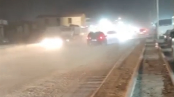 Saray yolunda təmir gedir; nişan yox, tozdan göz-gözü görmür - ŞİKAYƏT - VİDEO 