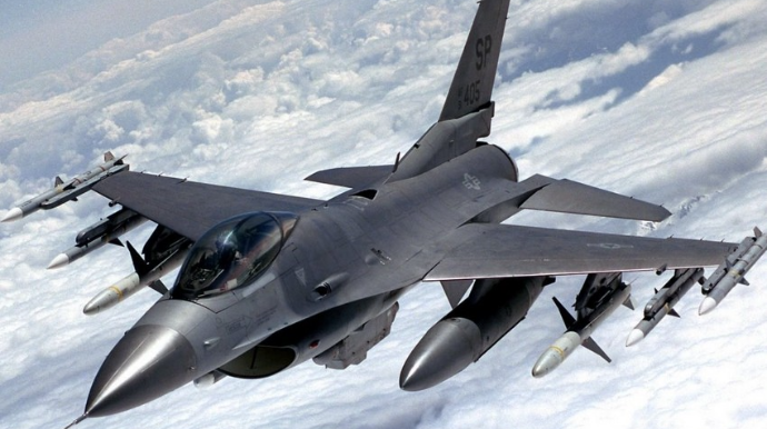 Rumıniya əlavə 4 ədəd “F-16” təyyarəsi əldə edib 