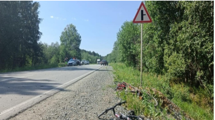 Yuxulayan sürücü velosipedçiləri vurdu