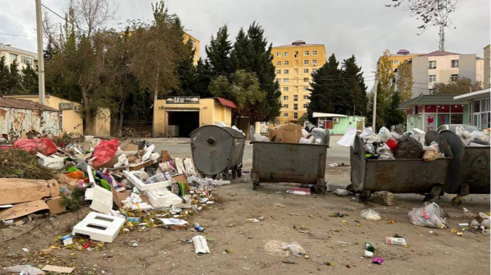 Sumqayıtda antisanitar vəziyyət;  Sakinlər şikayətçidir - FOTO 