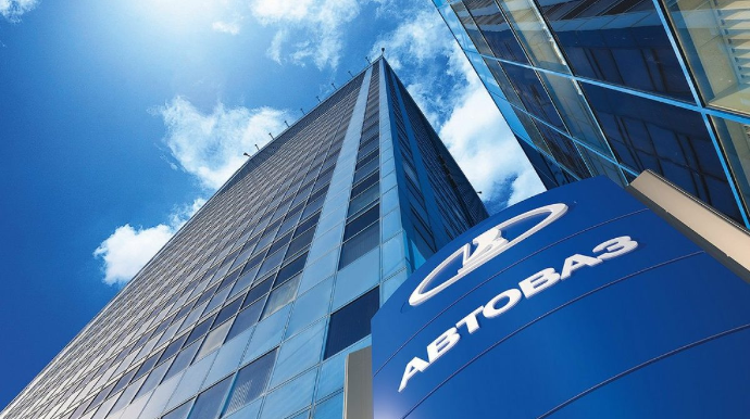 "AvtoVAZ" istehsalı üçhəftəlik dayandırır