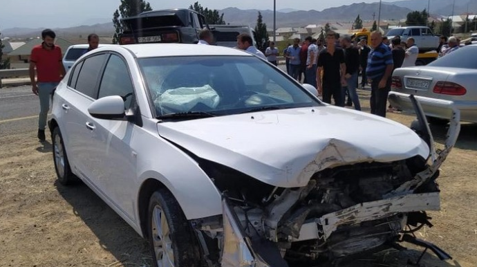 Gəncə-Daşkəsən yolunda zəncirvari qəza olub, xəsarət alanlar var   - FOTO