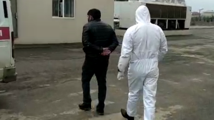 20 koronavirus xəstəsi küçədə yaxalandı 