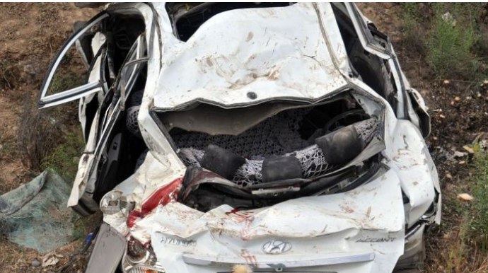 Bakı-Quba yolunda iki maşın toqquşub, ölənlər və xəsarət alanlar var 