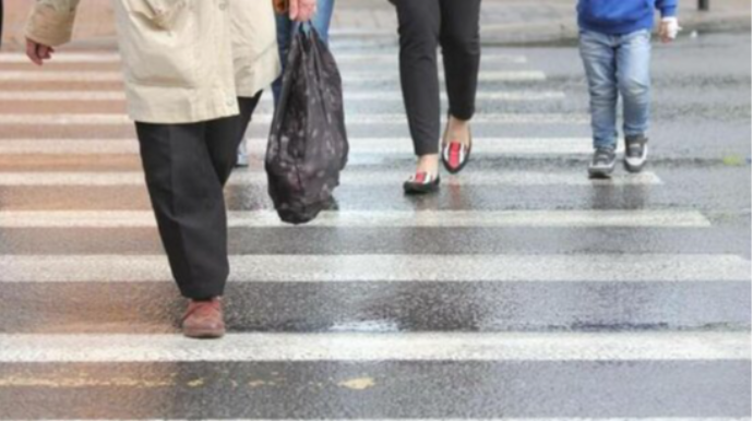 Gəncədə yaşlı qadını avtobus vurdu 