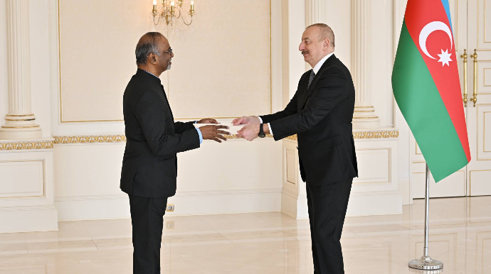 “Sülh istəyirsə, niyə 100 milyonlarla dollarlıq  silah alır?!”