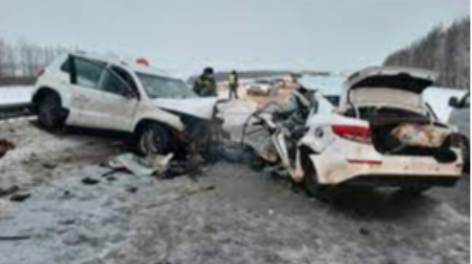 Tatarıstanda yol qəzasında 4 nəfər ölüb