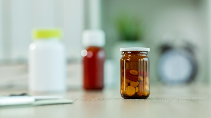 Nazir müavini:  "Azərbaycanda dərman vasitələri bahadır"