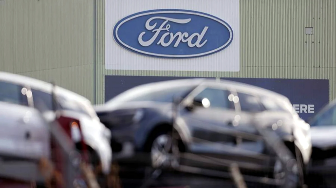 "Ford" bir milyondan çox avtomobilini geri çağırır 