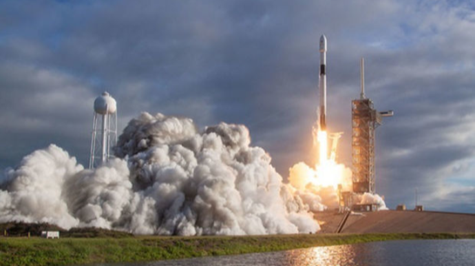 SpaceX запланировала запуск новой группы интернет-спутников Starlink
