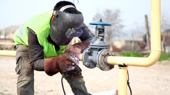 Yol tikintisi zamanı qaz kəməri zədələndi - 12 min abonent qazsız qaldı
