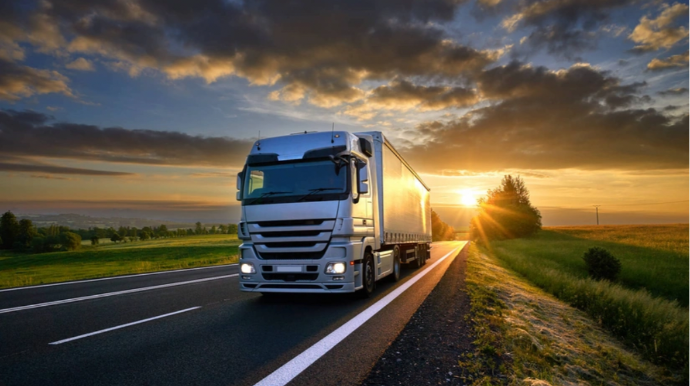 Azərbaycanda yük daşımaları artdı