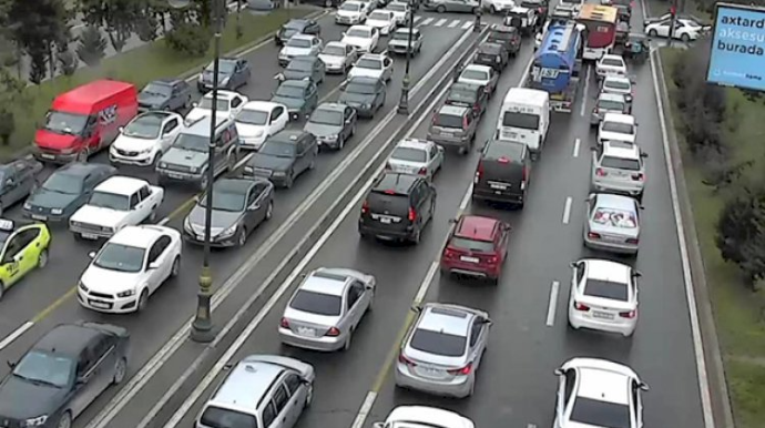 Paytaxtda bu yollarda sıxlıq var - Siyahı 