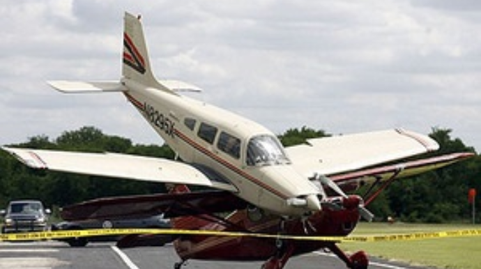 Два небольших самолета столкнулись в Неваде