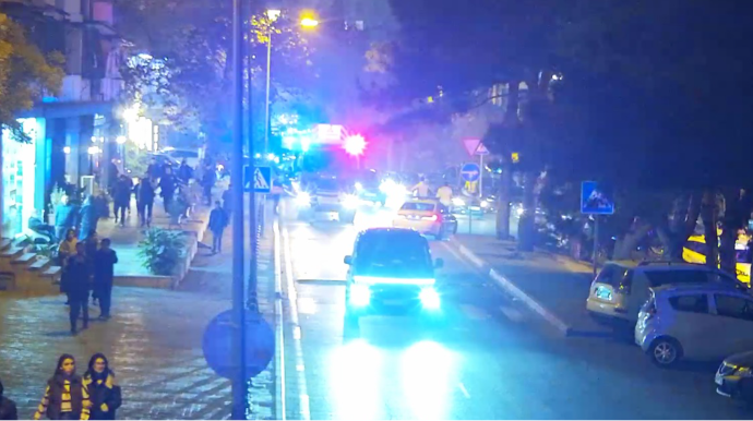 Paytaxtın Mirəli Seyidov küçəsi istiqamətində nəqliyyatın hərəkəti bərpa olunub - FOTO 