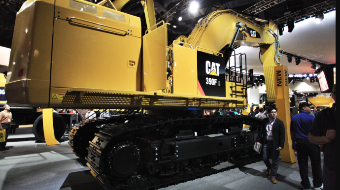 Yaponiya Rusiyaya yük maşınları və buldozerlərin ixracını qadağan edir