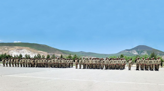 Ehtiyatdan çağırılan hərbi vəzifəlilər təlim toplanışına cəlb olunub 