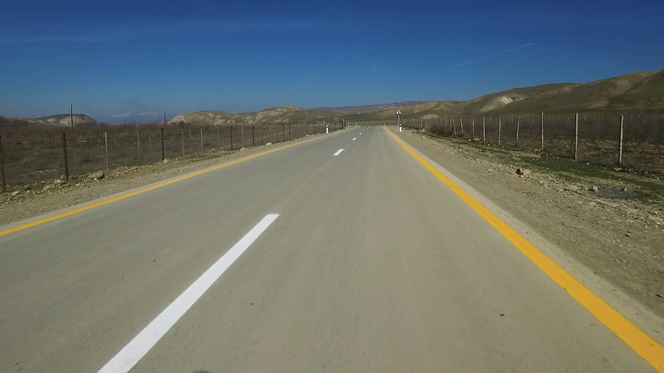 Bu yolda təhlükəsizlik sədləri təmir olunur - DİQQƏT!