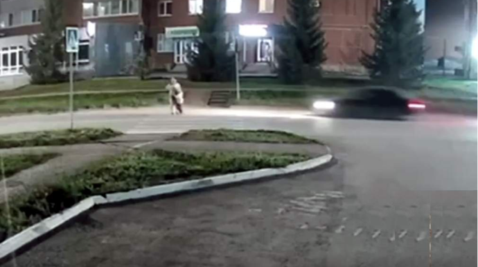 Sürət həddini aşan “Priora” sürücüsü qadını və 5 yaşlı övladını vurub öldürdü - VİDEO 