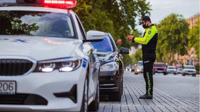 Sürücülərə XƏBƏRDARLIQ - Bunu etsəniz 150 manat CƏRİMƏ OLUNACAQSINIZ