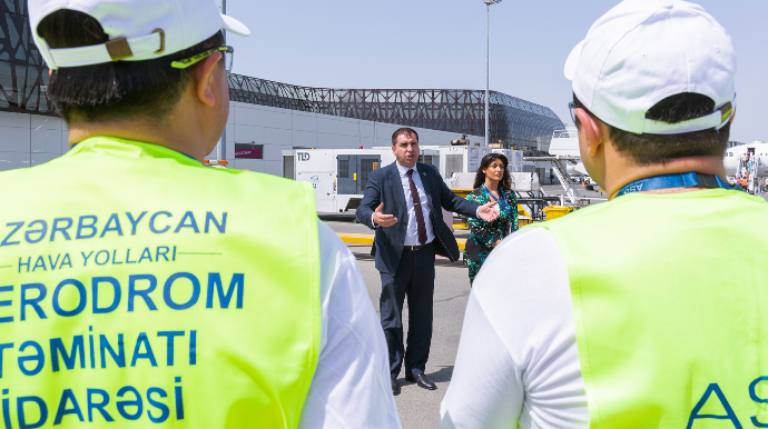 Bakı aeroportunda ilk FOD toplanma kampaniyası keçirildi - FOTO