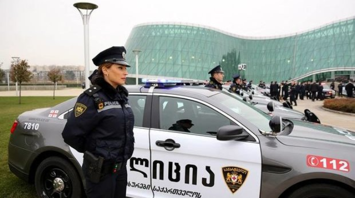 Ən geniş yayılmış yol hərəkəti qaydaları pozuntuları AÇIQLANDI 