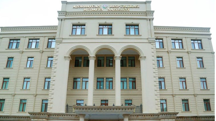 MN: Vətəndaşları hərbi formaya hörmətlə yanaşmağa çağırırıq 