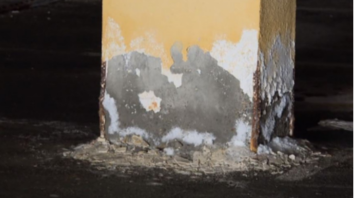 Sakinlər təhlükədə... - Yeni tikilən binanın bünövrəsi çökür...    - VİDEO