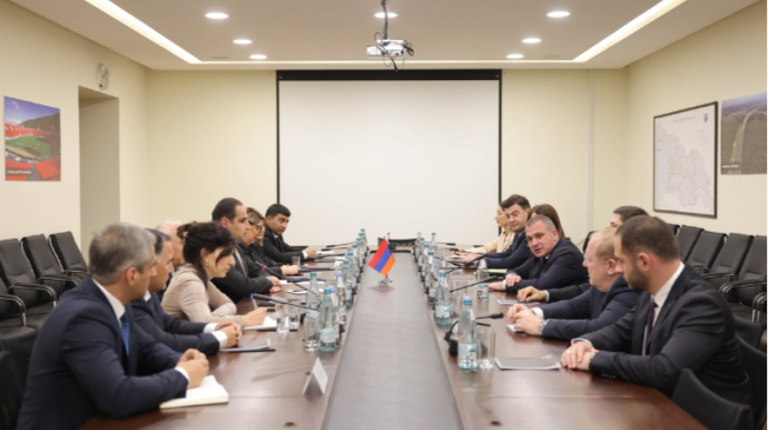 Gürcüstan və Ermənistan rəsmiləri Orta Dəhlizin perspektivlərini müzakirə ediblər