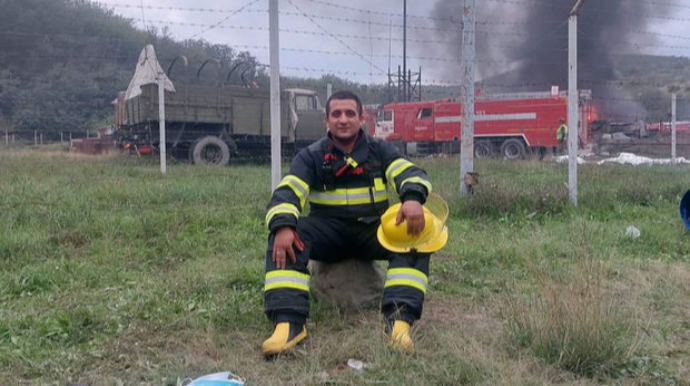 Xankəndi sakini illər sonra öz torpağında yanğını söndürdü   - FOTO