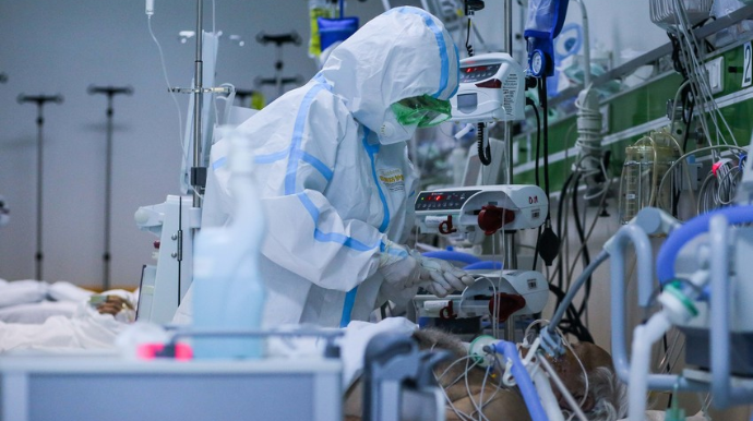 Azərbaycana ağır koronavirus xəstələri üçün oksigen konsentratorları gətirilib