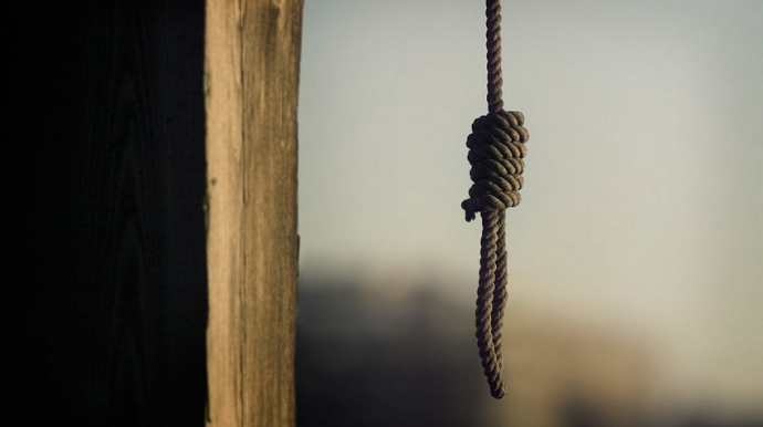 Biləsuvarda 37 yaşlı qadın intihar edib