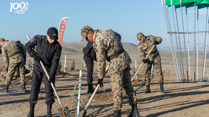 Heydər Əliyevin 100 illik yubileyi ilə bağlı DİN əməkdaşları ağacəkmə aksiyası keçirib  - FOTO