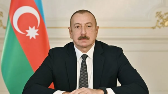 Prezident İlham Əliyev sinqapurlu həmkarını təbrik edib 