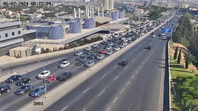 Bakının bir sıra yollarında tıxac müşahidə olunur - SİYAHI - FOTO 