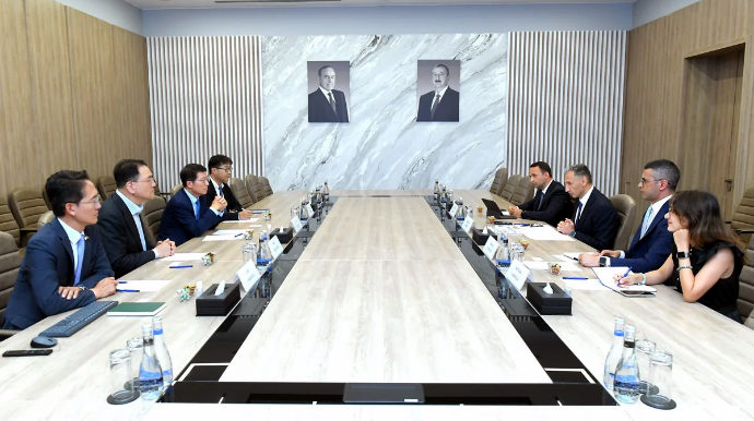 Azərbaycan "Samsung"la Regional Əməliyyat və Rəqəmsal Mərkəzinin yaradılmasını müzakirə edib 