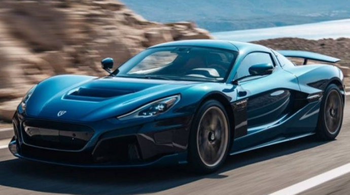 Yeni super avtomobil təqdim olunub  - FOTO