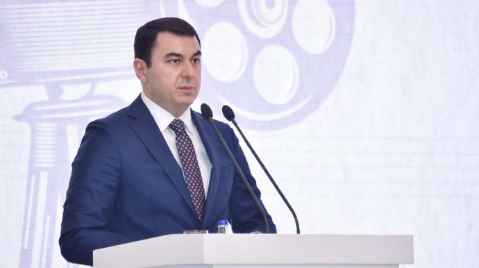 Bu şəxslər işsiz qaldı: Günahkar nazirdirmi? 