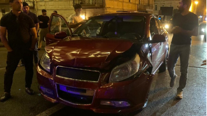 Bakıda sərxoş qadın sürücü qəza törətdi - FOTO - VİDEO